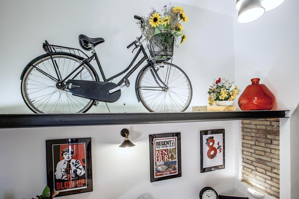 Del Falco Boutique Rooms San Pietro โรม ภายนอก รูปภาพ