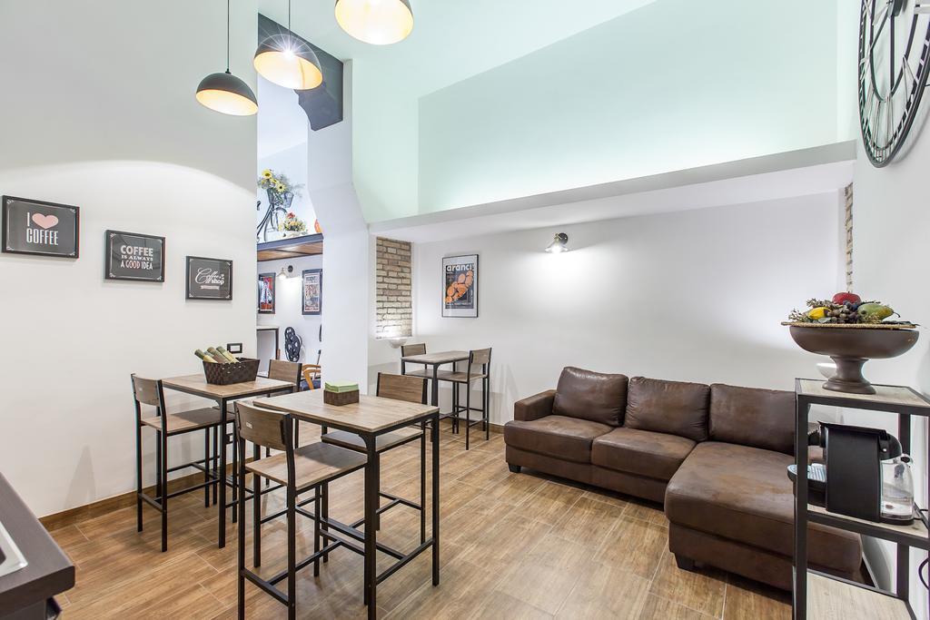 Del Falco Boutique Rooms San Pietro โรม ภายนอก รูปภาพ