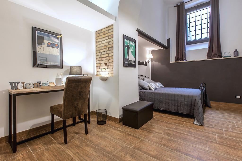 Del Falco Boutique Rooms San Pietro โรม ภายนอก รูปภาพ